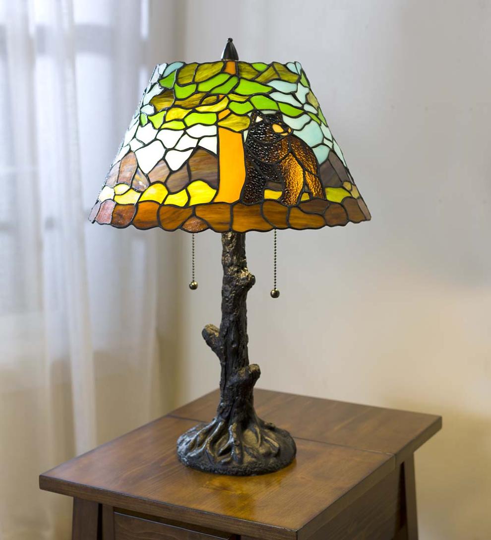 Plow & Hearth Home Office Indoor Living Calhoun Tiffany Glass Table Lamp