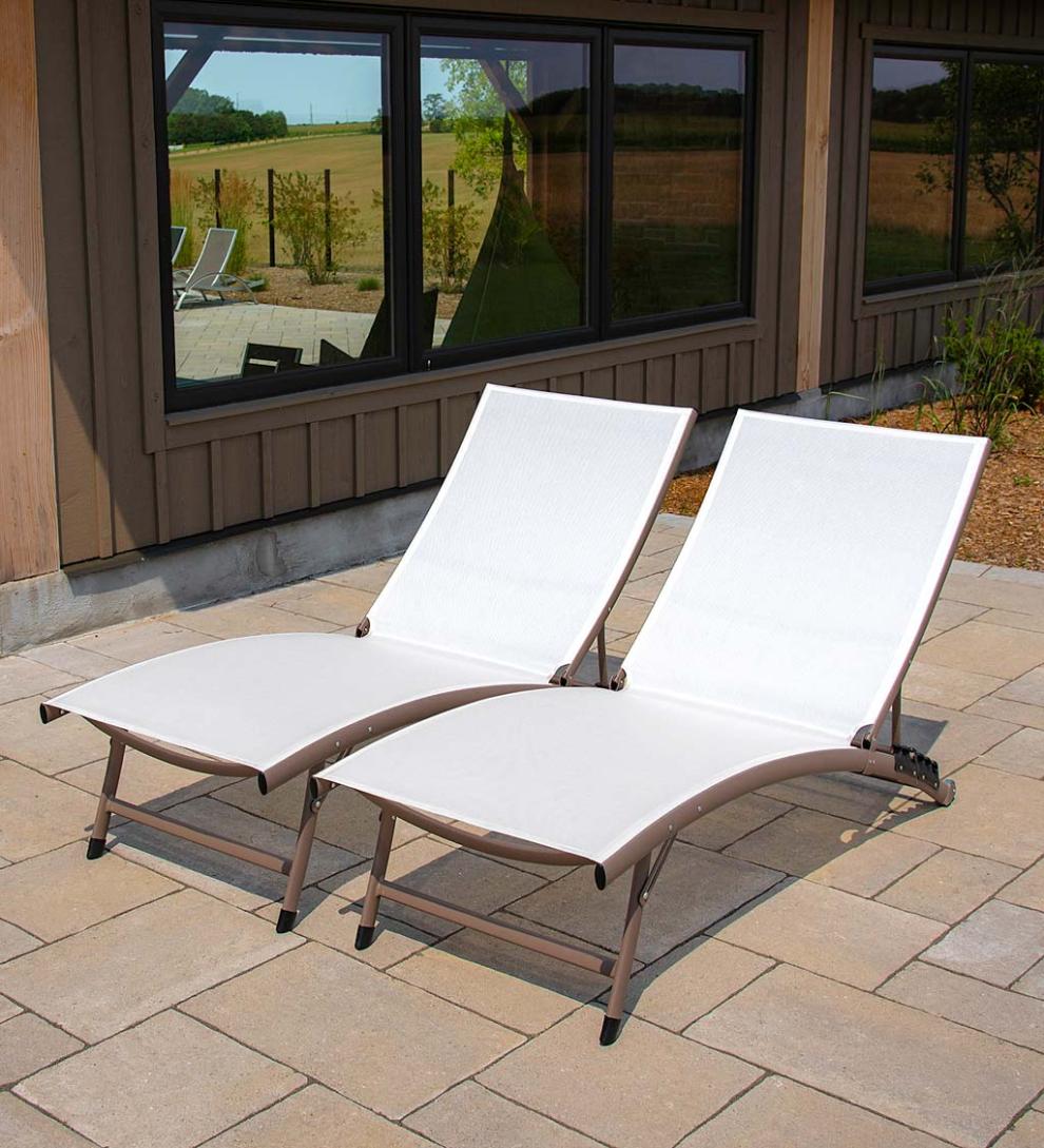 Plow & Hearth Loungers Outdoor Living Clearwater Aluminum Lounge Chair Set - Blue Hawaii