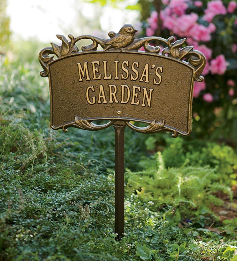 Plow & Hearth Memorial & Garden Plaques Yard & Garden Personalized Aluminum Garden Sign - Bronze