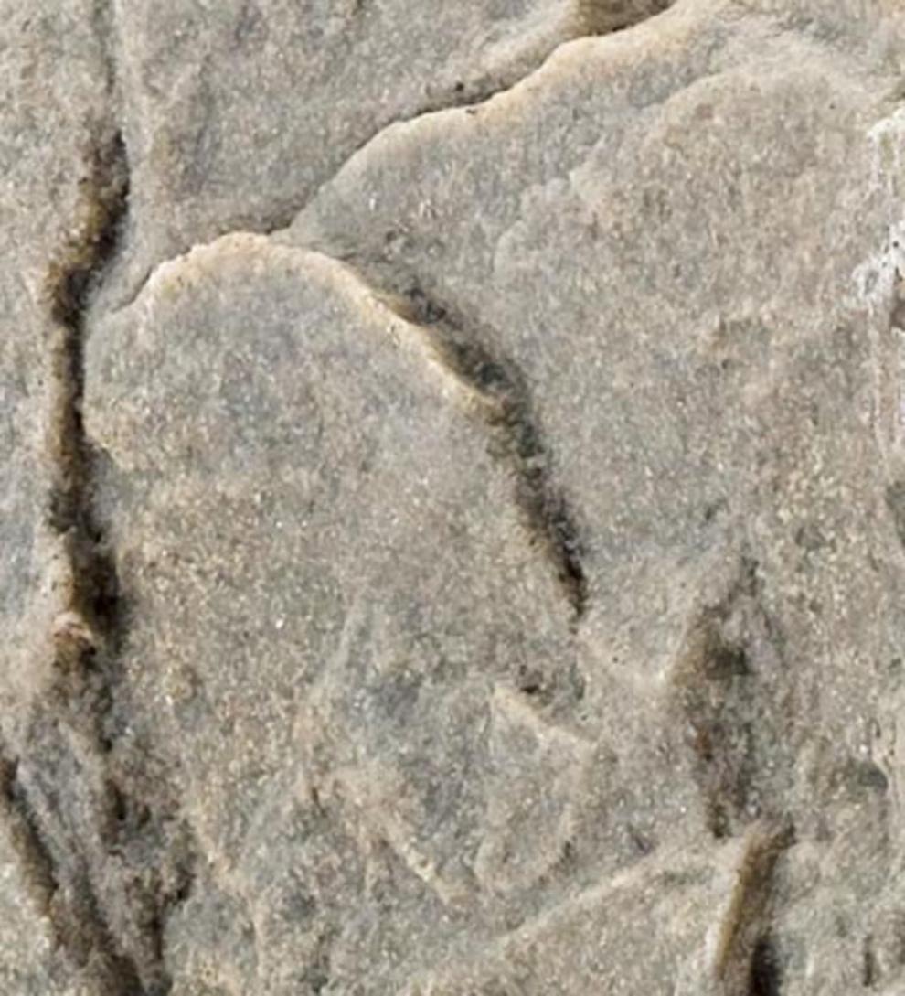 Plow & Hearth Mockrocks® Yard & Garden Usa-Made Large Mock Rock® - Brown