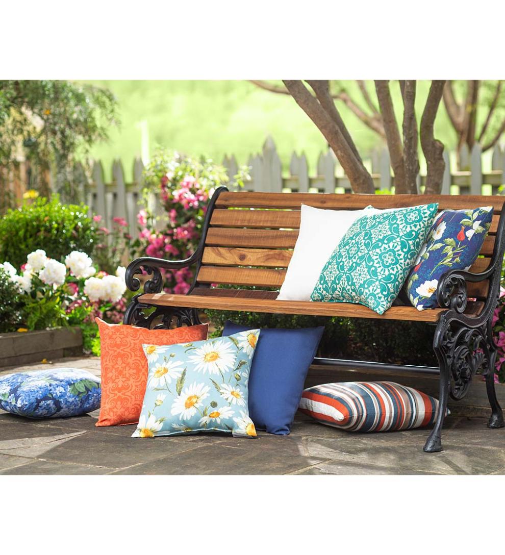 Plow & Hearth Outdoor Furniture Cushions Outdoor Living Polyester Classic Throw Pillows
