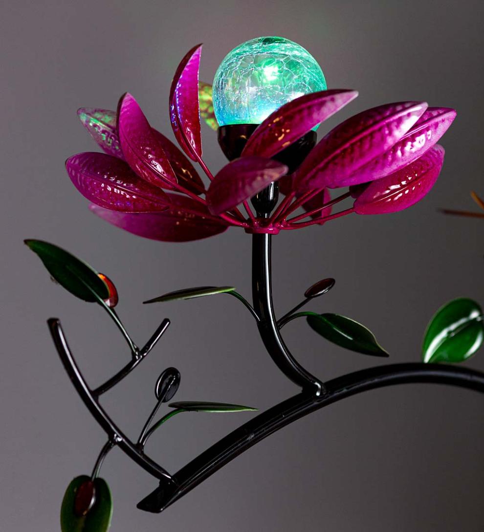 Plow & Hearth Outdoor Lamps & Lighting Outdoor Living Triple Flower Spinner With Color-Changing Solar Crackle Glass Orbs
