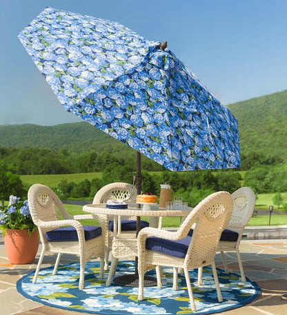 Plow & Hearth Outdoor Wicker Outdoor Living Prospect Hill Round Dining Table And Chairs
