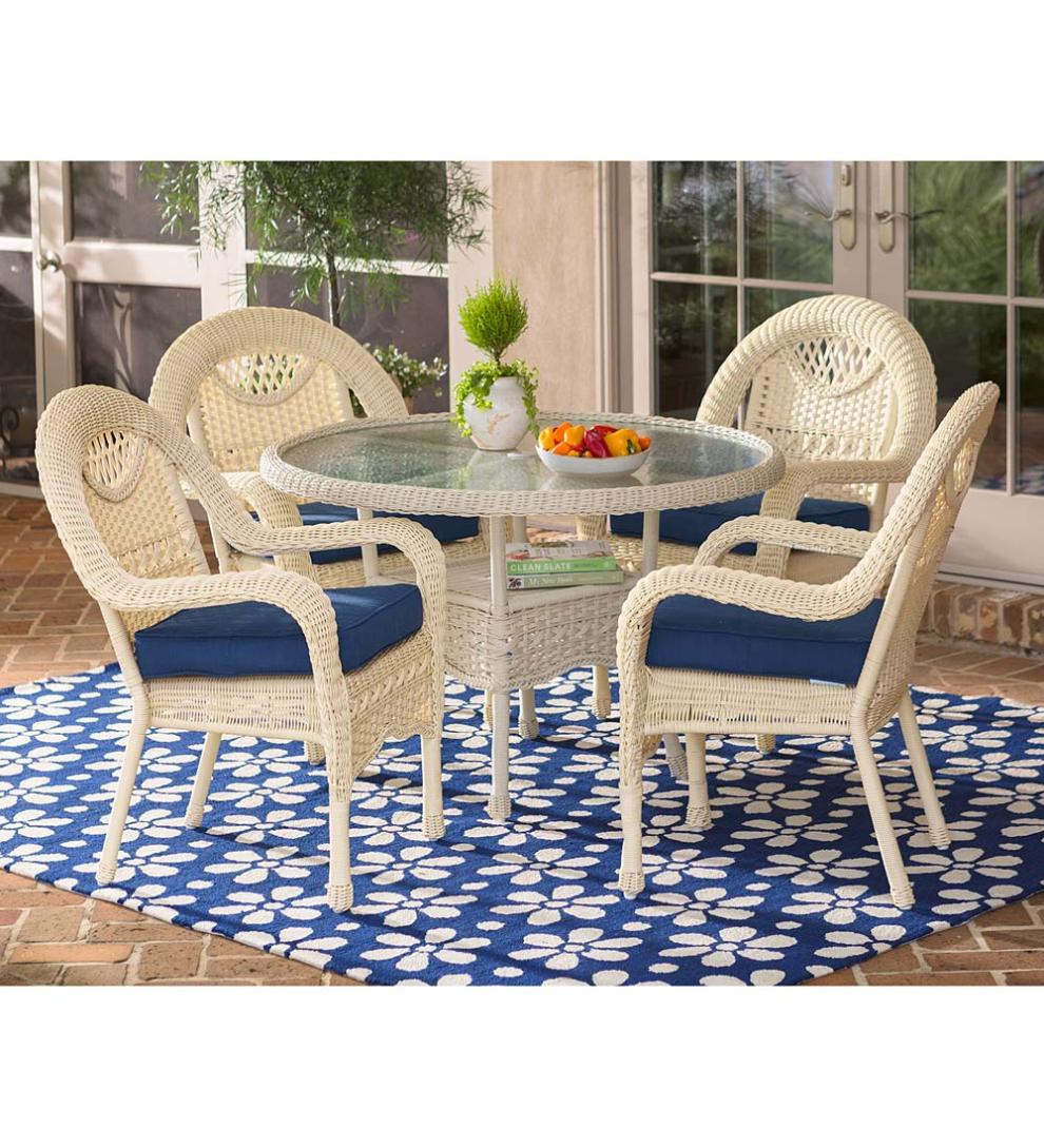 Plow & Hearth Outdoor Wicker Outdoor Living Prospect Hill Round Dining Table And Chairs