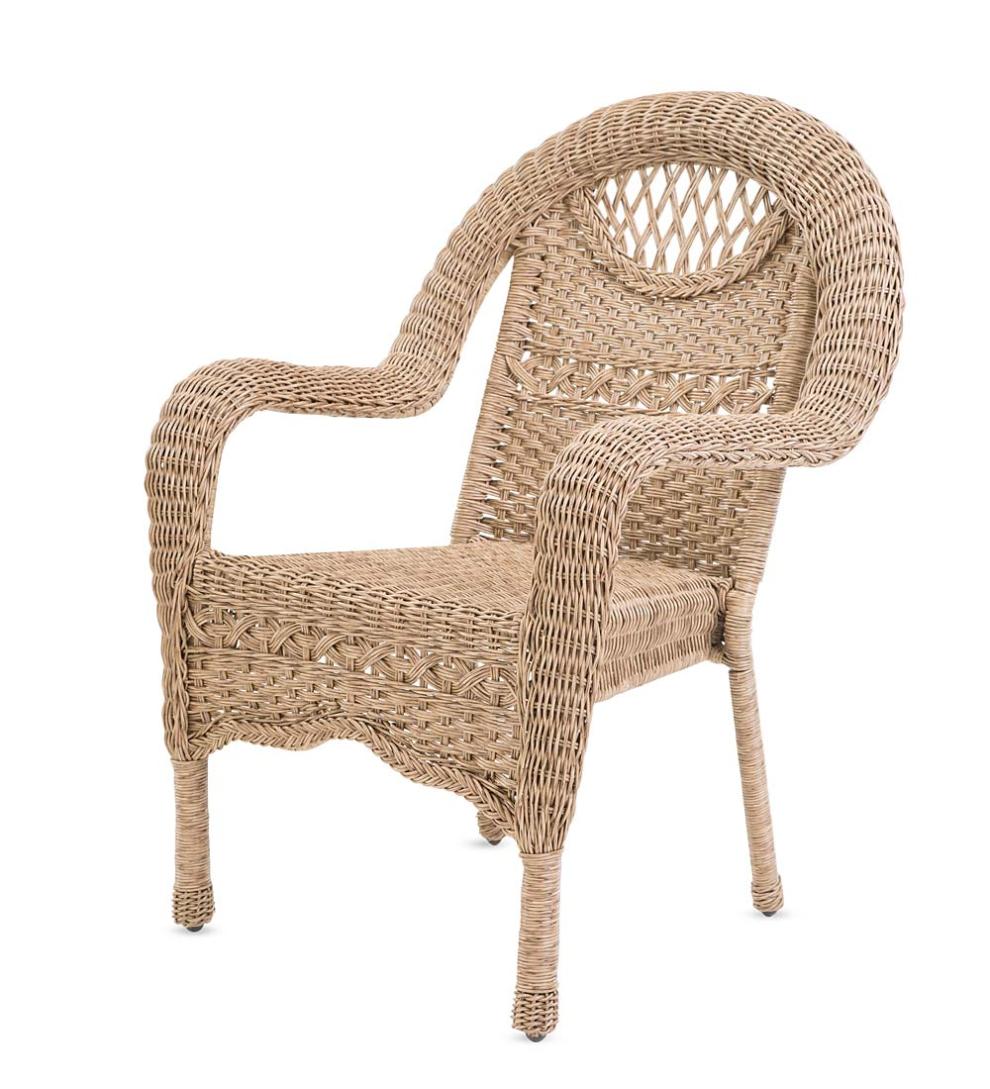 Plow & Hearth Outdoor Wicker Outdoor Living Prospect Hill Round Dining Table And Chairs