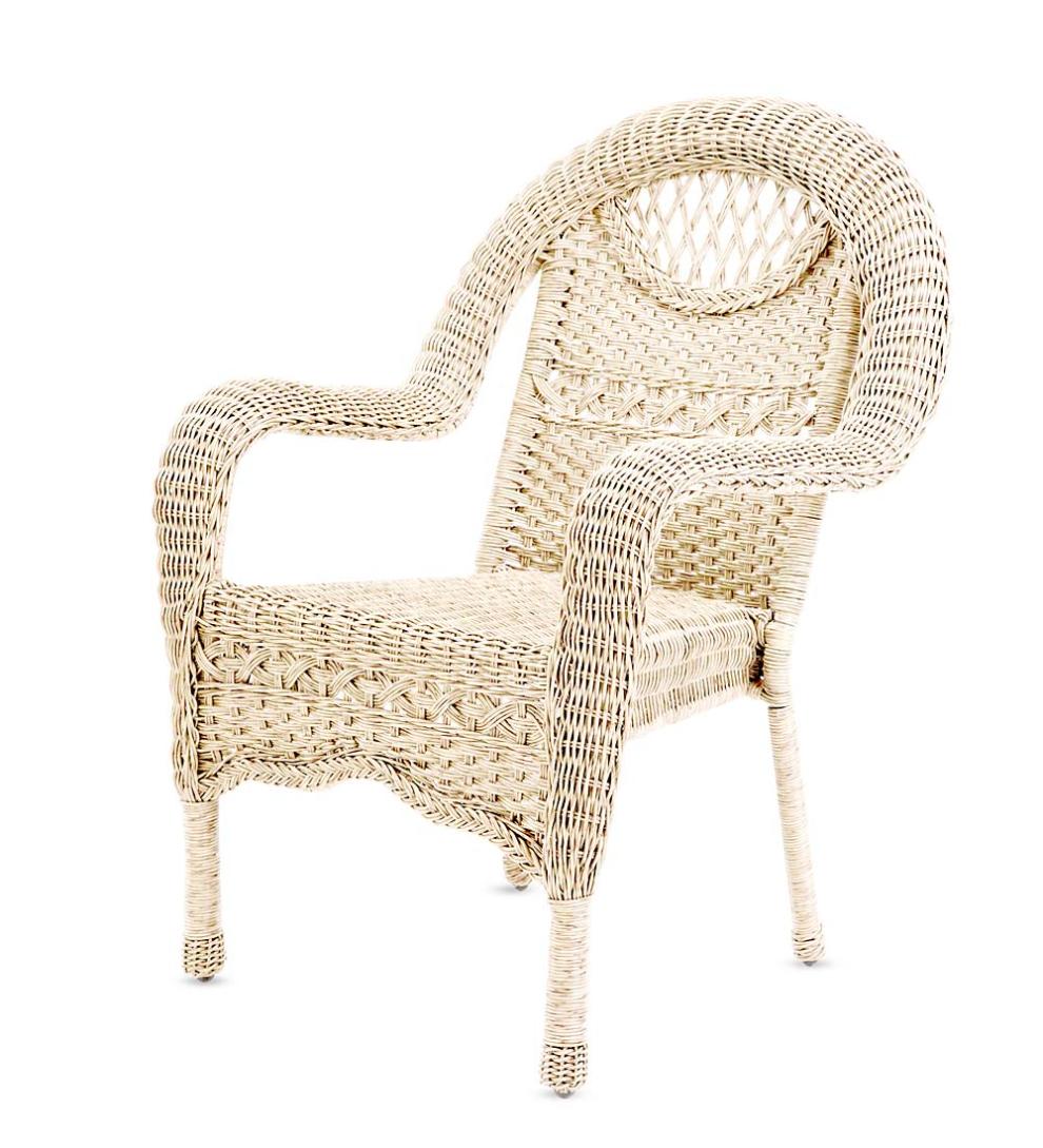 Plow & Hearth Outdoor Wicker Outdoor Living Prospect Hill Round Dining Table And Chairs