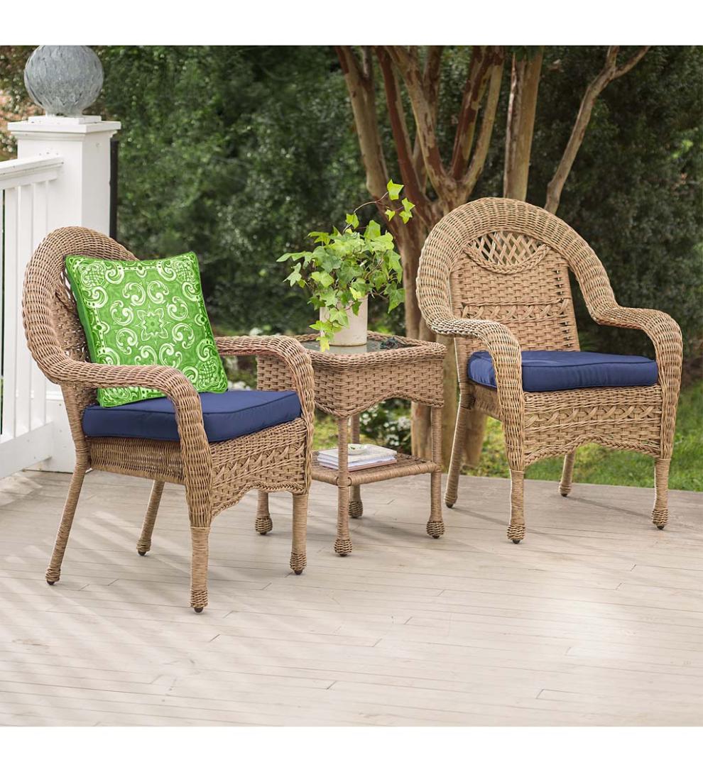 Plow & Hearth Outdoor Wicker Outdoor Living Prospect Hill Wicker Set Of Two Chairs And End Table - Cloud White
