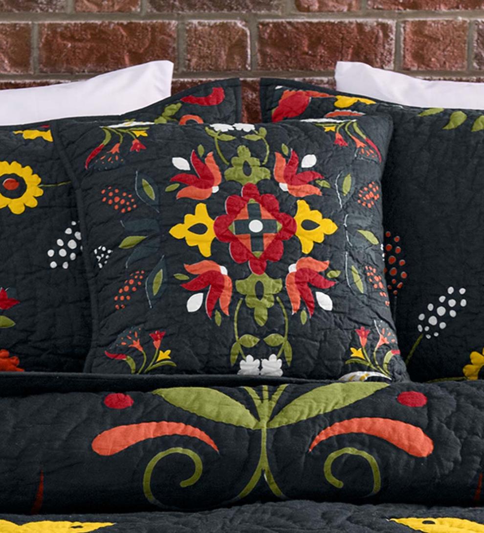 Plow & Hearth Quilts & Bedspreads Indoor Living Ansley Folk Art Quilt Set