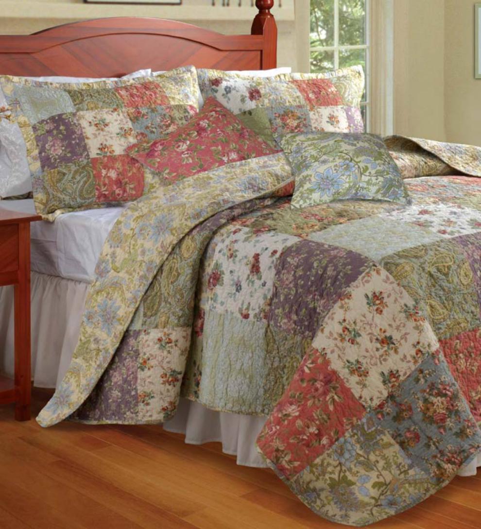 Plow & Hearth Quilts & Bedspreads Indoor Living Cotton Wildflower Patchwork Block Quilt Bonus Set