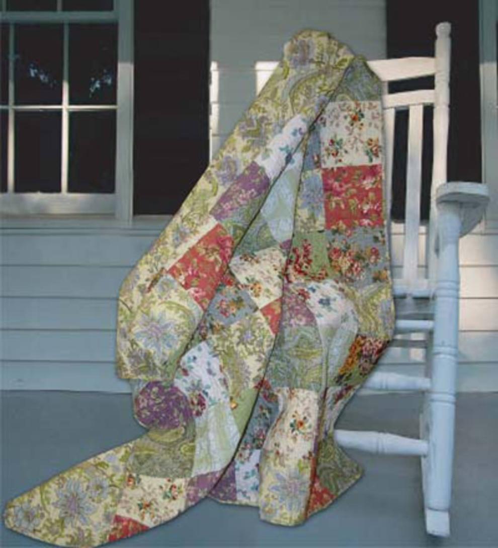 Plow & Hearth Quilts & Bedspreads Indoor Living Cotton Wildflower Patchwork Block Quilt Bonus Set