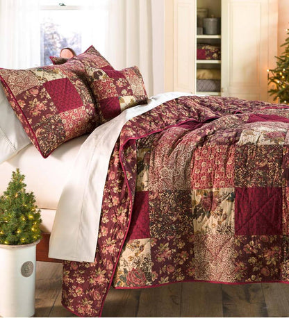 Plow & Hearth Quilts & Bedspreads Indoor Living Cranberry Floral Patchwork Quilt Set