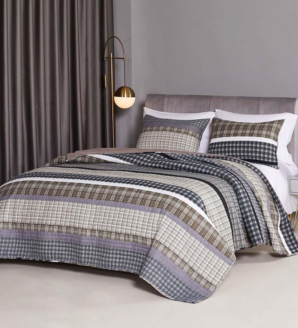 Plow & Hearth Quilts & Bedspreads Indoor Living Gold Rush Gray Quilt Set