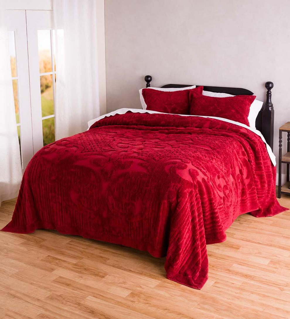 Plow & Hearth Quilts & Bedspreads Indoor Living Juliet Tufted Cotton Chenille Bedding