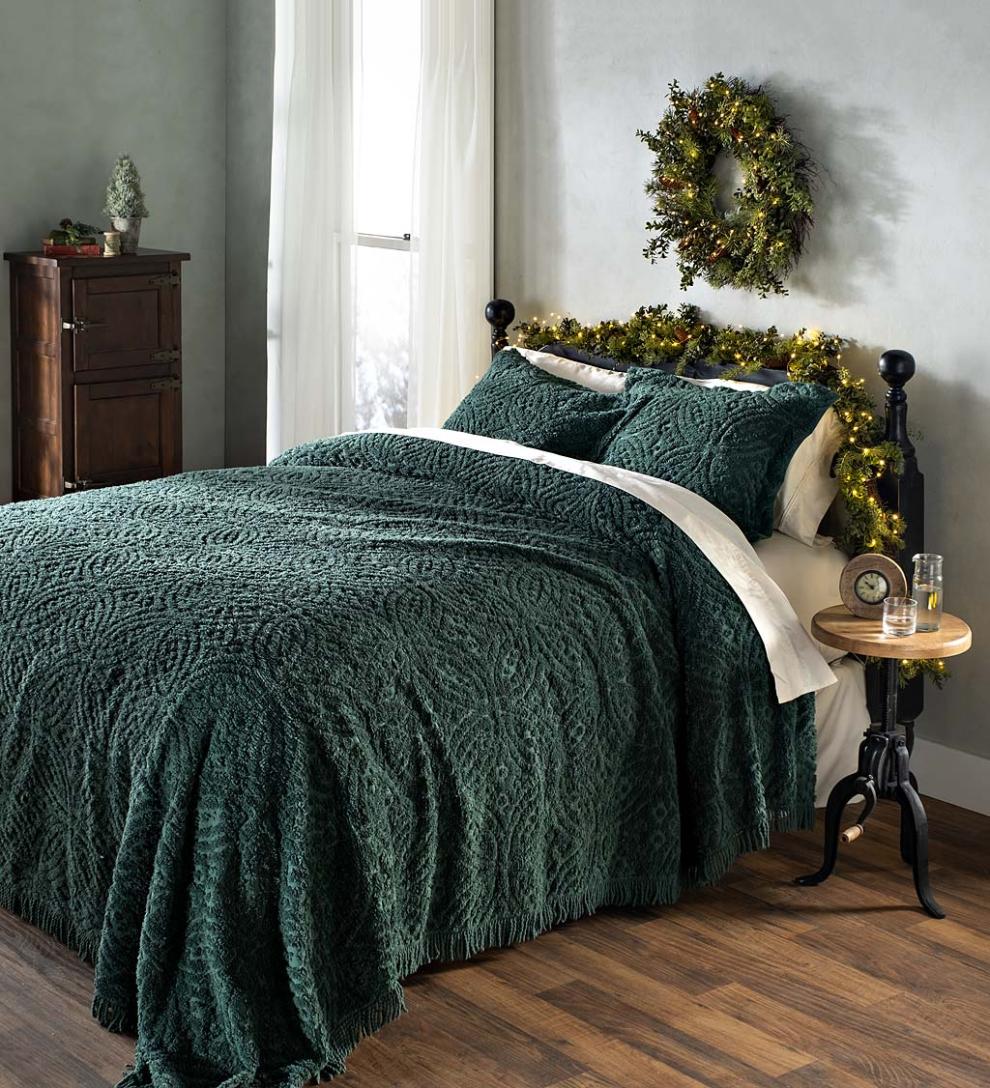 Plow & Hearth Quilts & Bedspreads Indoor Living Wedding Ring Tufted Chenille Bedspread And Shams