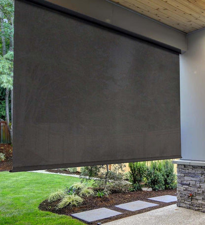 Plow & Hearth Shades & Umbrellas Outdoor Living Deluxe Roll-Up Outdoor Solar Shade With Cordless Crank