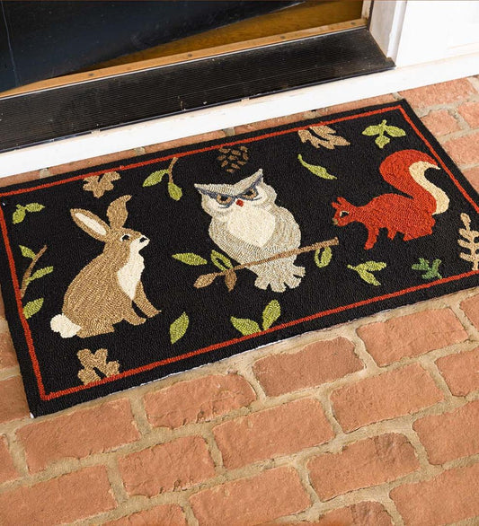 Plow & Hearth Small Accent Rugs Indoor Living Indoor/Outdoor Hooked Woodland Rug