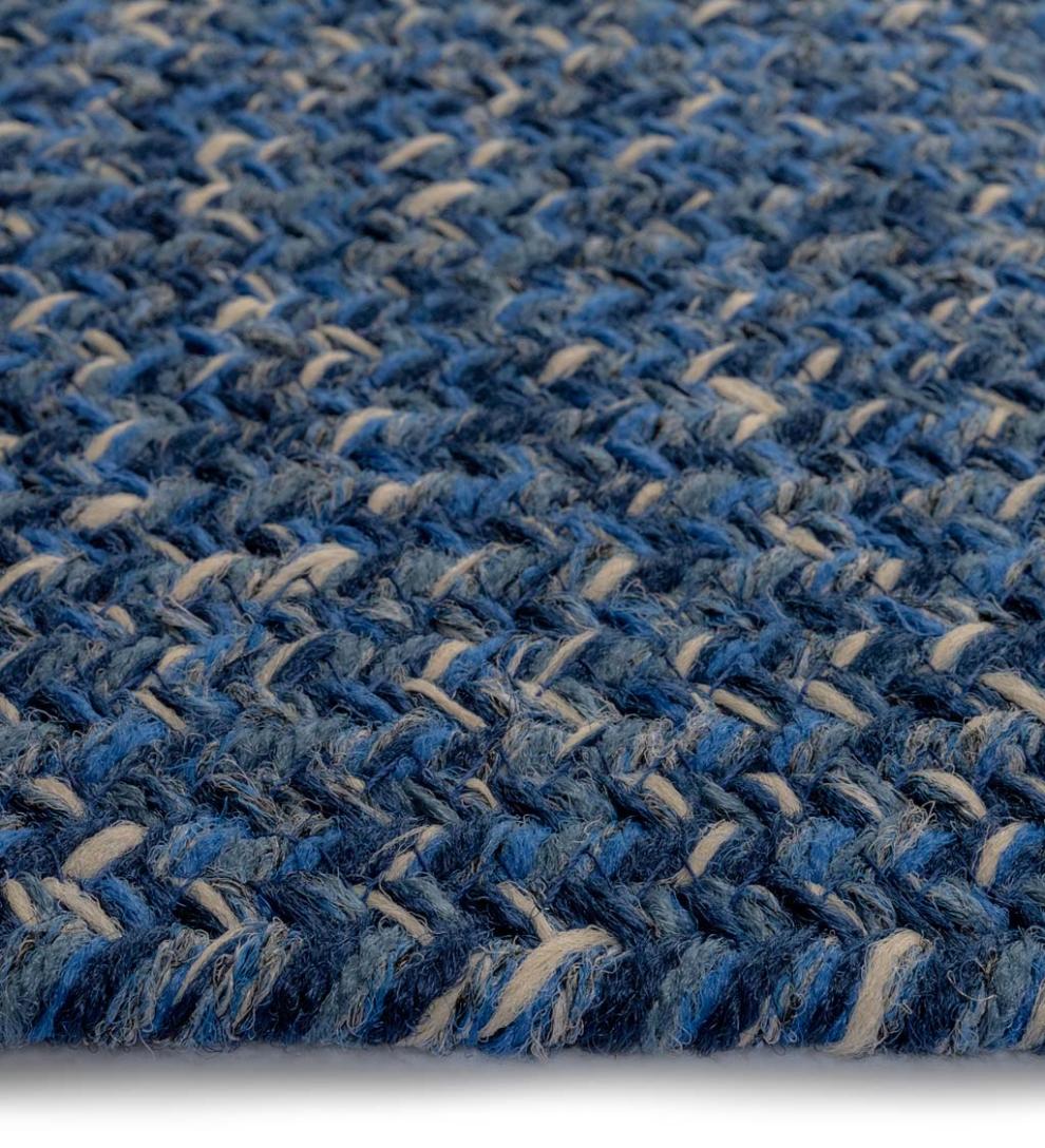 Plow & Hearth Small Accent Rugs Indoor Living Indoor/Outdoor Oval Pine Creek Braided Polypropylene Rug