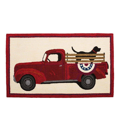 Plow & Hearth Small Accent Rugs Indoor Living Indoor/Outdoor Patriotic Pooch Hooked Polypropylene Accent Rug