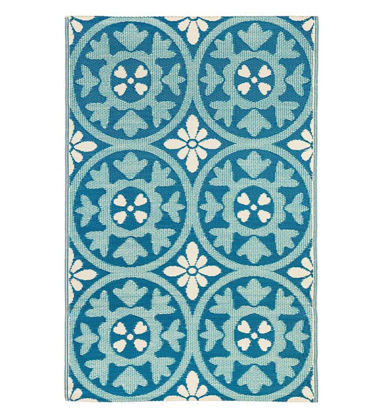 Plow & Hearth Small Accent Rugs Indoor Living Reversible Blue Medallion Indoor/Outdoor Rug