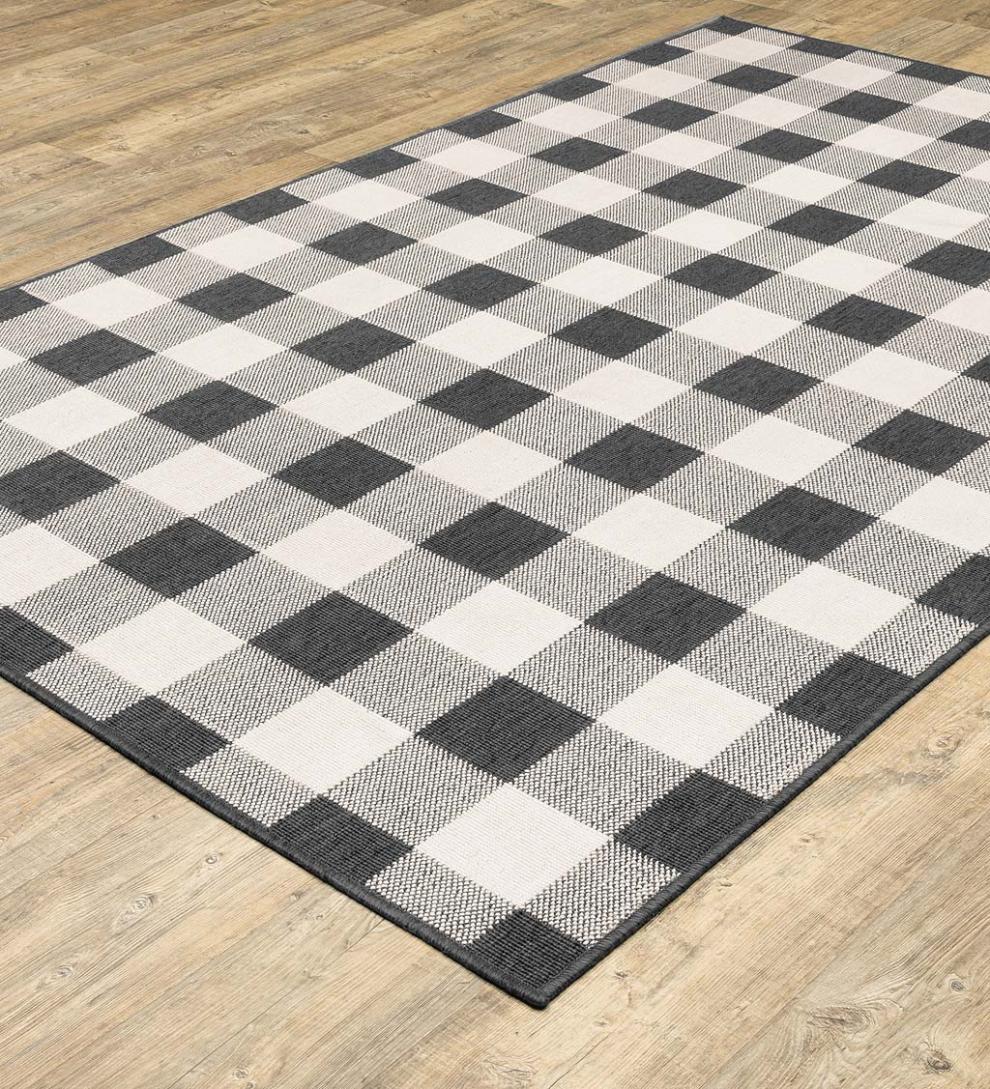 Plow & Hearth Synthetic Rugs Indoor Living Buffalo Plaid Indoor And Outdoor Polypropylene Rug