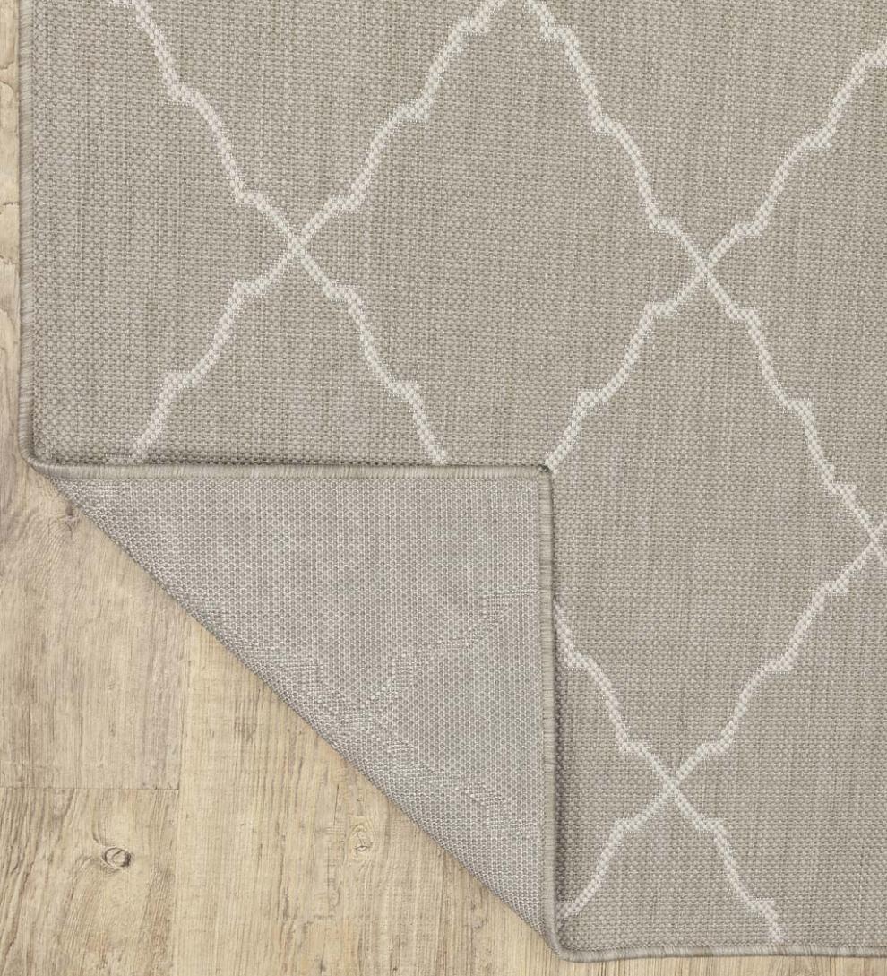 Plow & Hearth Synthetic Rugs Indoor Living Hamilton Latticework Indoor/Outdoor Rug