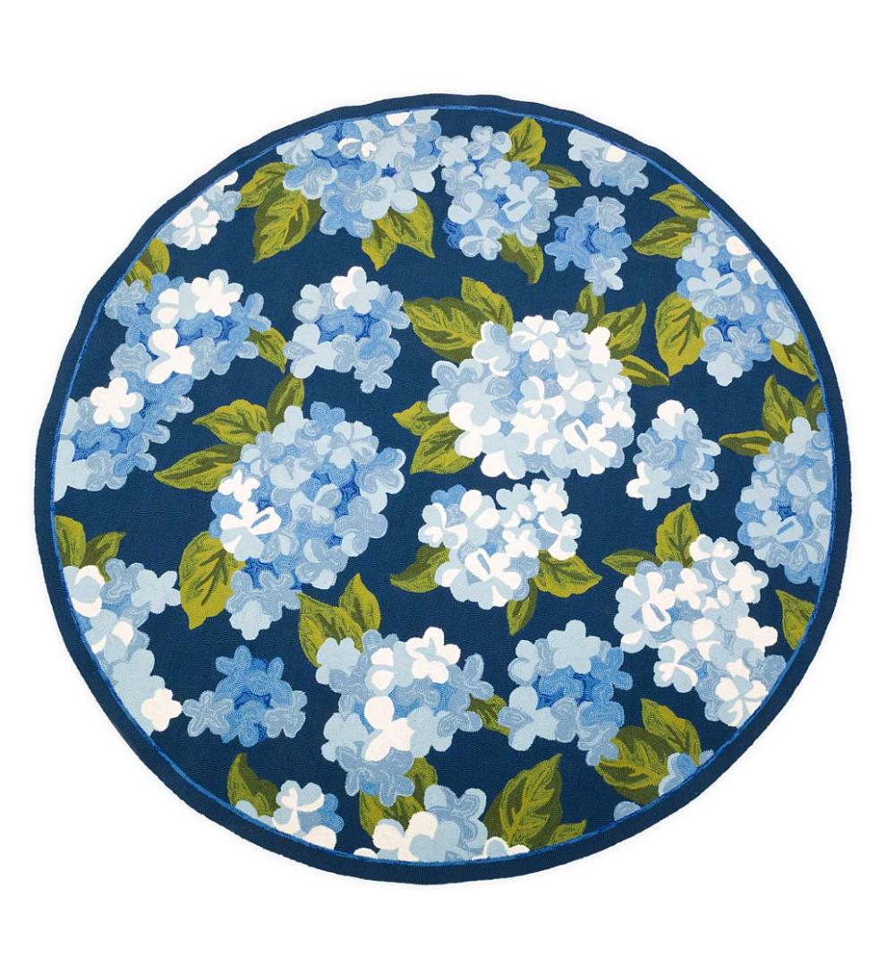 Plow & Hearth Synthetic Rugs Indoor Living Hydrangea Indoor/Outdoor Rug