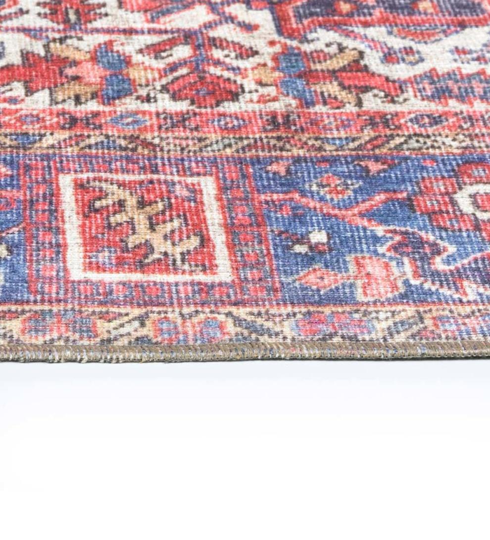 Plow & Hearth Synthetic Rugs Indoor Living Indoor/Outdoor Berkley Border Polyester Rug