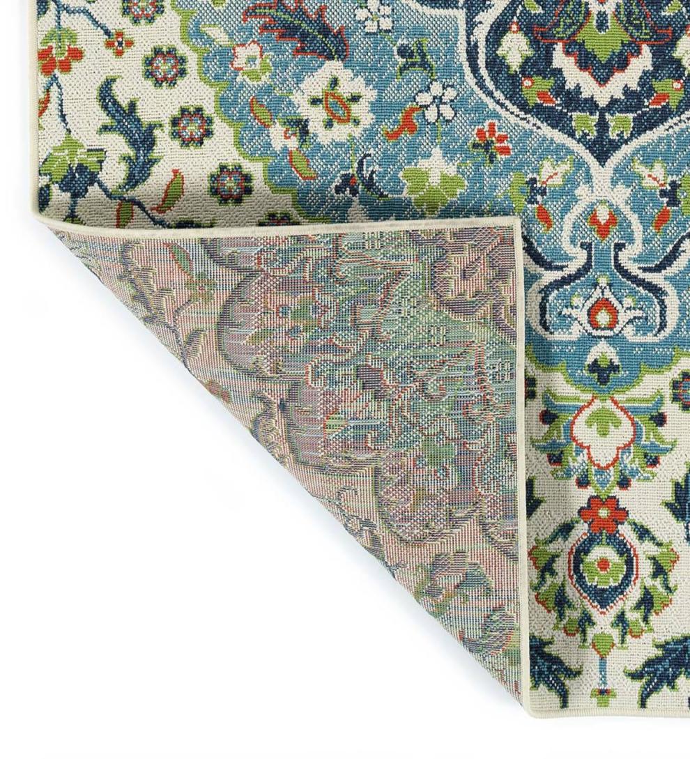 Plow & Hearth Synthetic Rugs Indoor Living Indoor/Outdoor Brunswick Medallion Polypropylene Rug