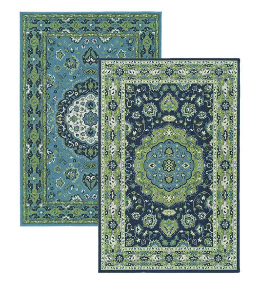 Plow & Hearth Synthetic Rugs Indoor Living Indoor/Outdoor Brunswick Wreath Polypropylene Rug