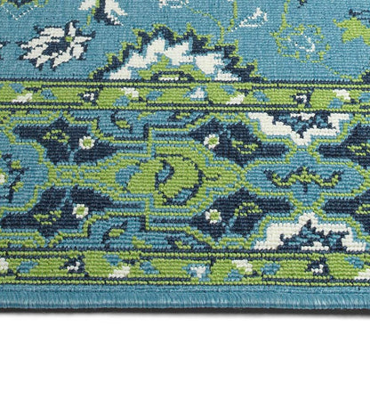 Plow & Hearth Synthetic Rugs Indoor Living Indoor/Outdoor Brunswick Wreath Polypropylene Rug