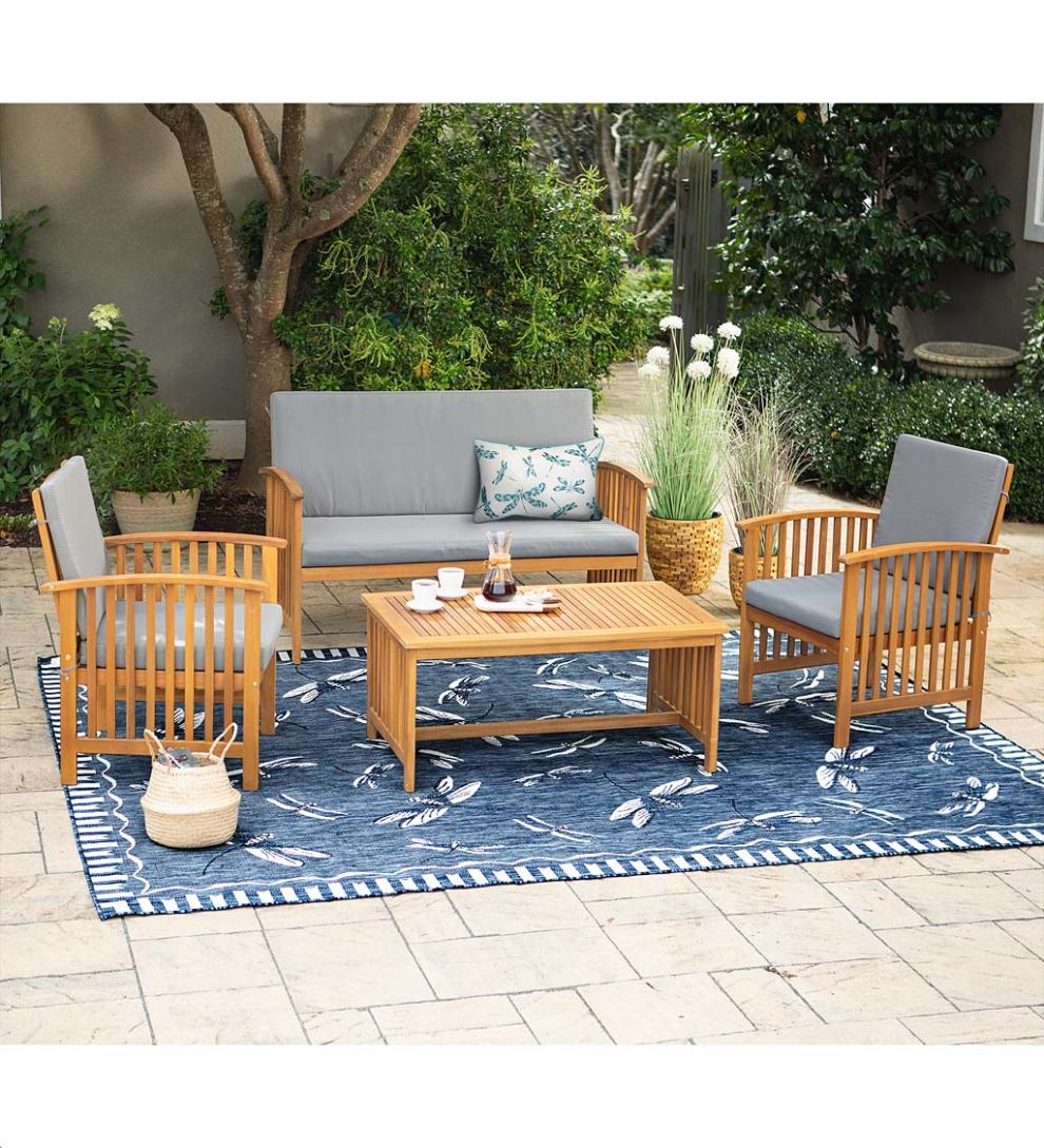 Plow & Hearth Synthetic Rugs Indoor Living Indoor/Outdoor Dragonfly Rug