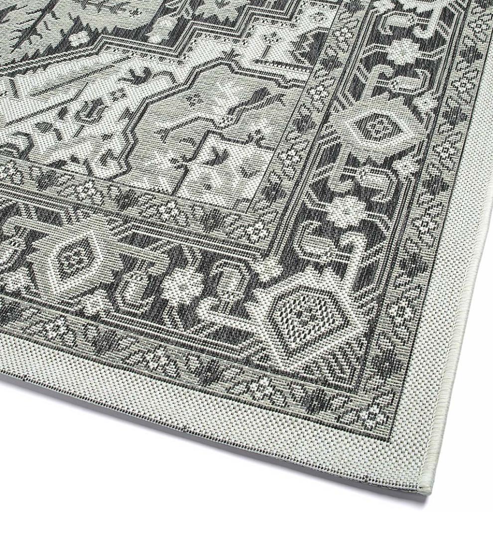 Plow & Hearth Synthetic Rugs Indoor Living Indoor/Outdoor Lake Placid Damask Polypropylene Rug