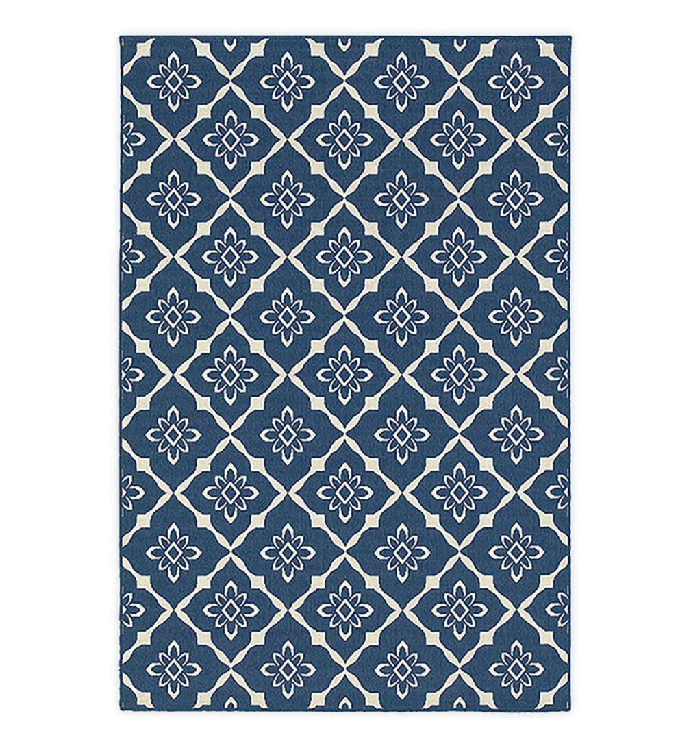 Plow & Hearth Synthetic Rugs Indoor Living Indoor/Outdoor Lexington Trellis Rug