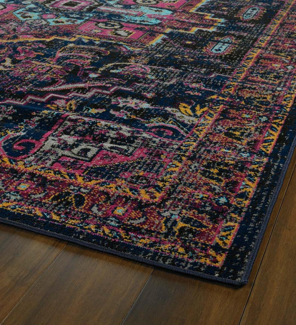 Plow & Hearth Synthetic Rugs Indoor Living Indoor/Outdoor Oakland Medallion Polypropylene Rug