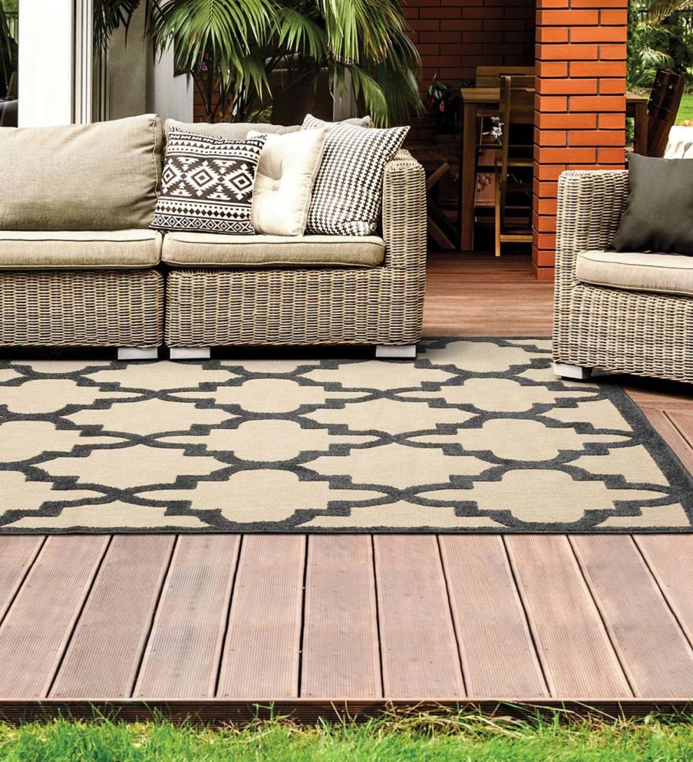 Plow & Hearth Synthetic Rugs Indoor Living Lafayette Indoor/Outdoor Rug