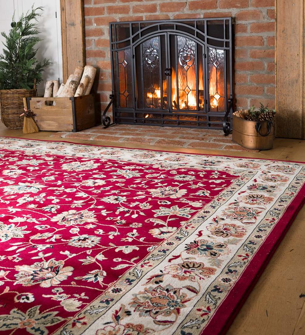 Plow & Hearth Synthetic Rugs Indoor Living Sheridan Border Polypropylene Rug