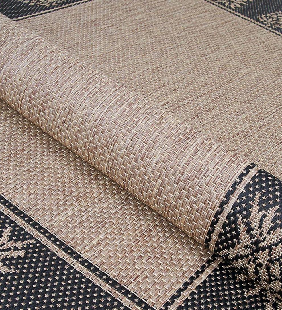 Plow & Hearth Synthetic Rugs Indoor Living Veranda Pineapple Indoor/Outdoor Polypropylene Rug