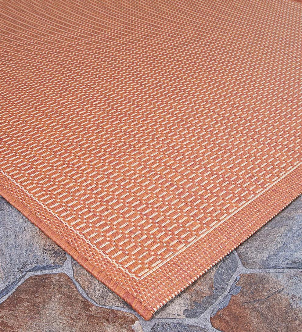 Plow & Hearth Synthetic Rugs Indoor Living Veranda Textured Indoor/Outdoor Polypropylene Rug