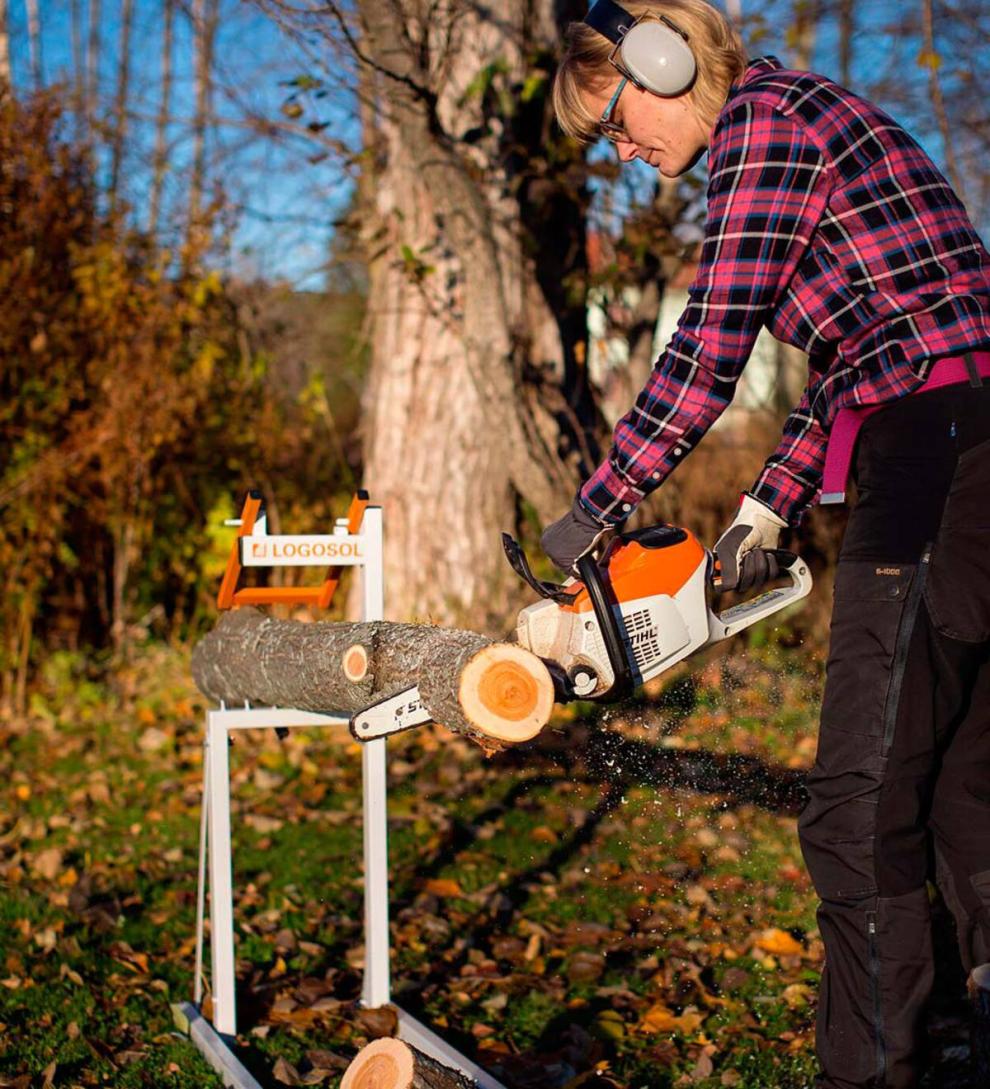 Plow & Hearth Wood Handling Tools Fireplace & Hearth Foldable Steel Smart Log Holder Sawhorse - White