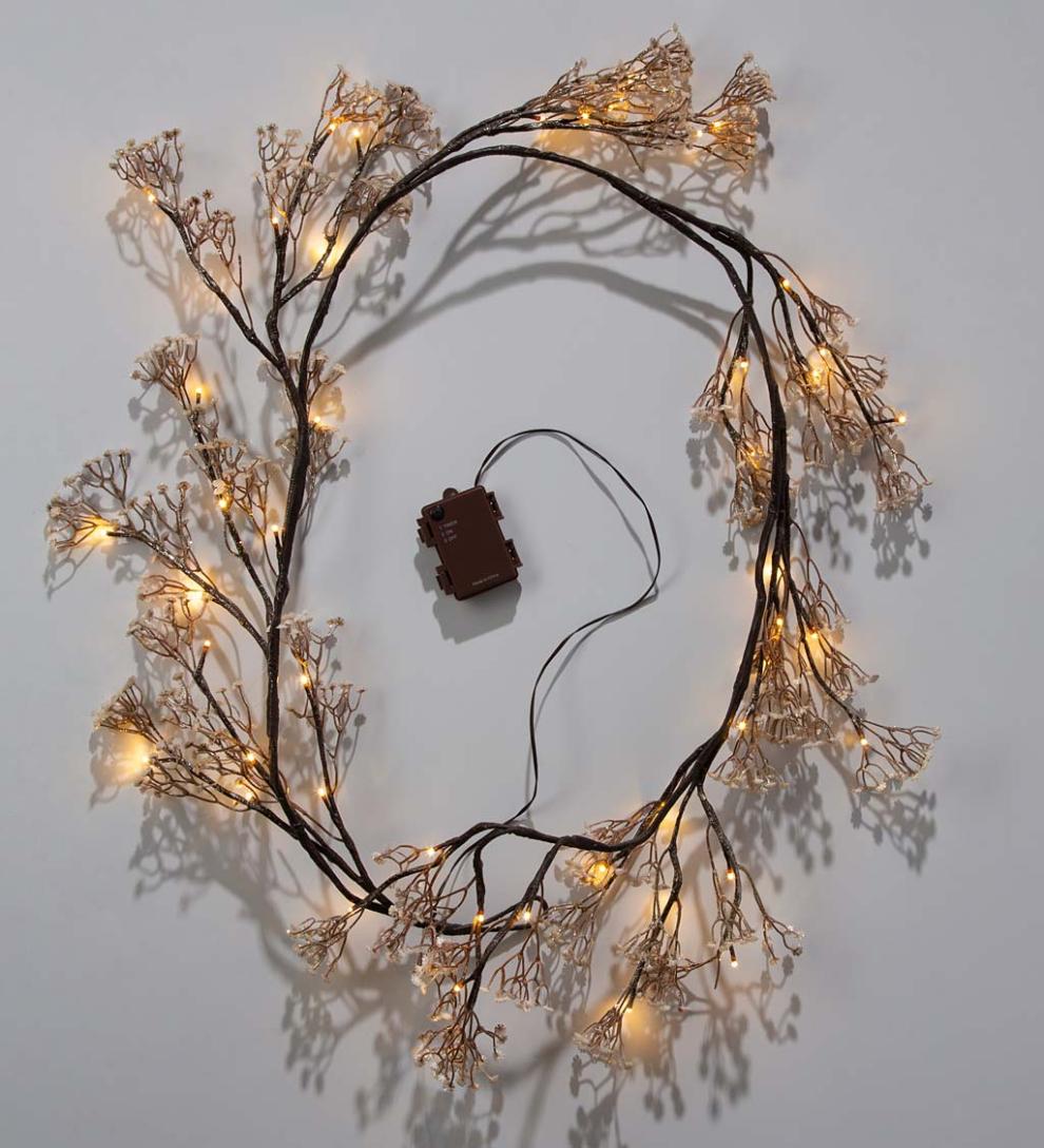 Plow & Hearth Home Accents Indoor Living Indoor/Outdoor Lighted Baby'S Breath Garland With Timer