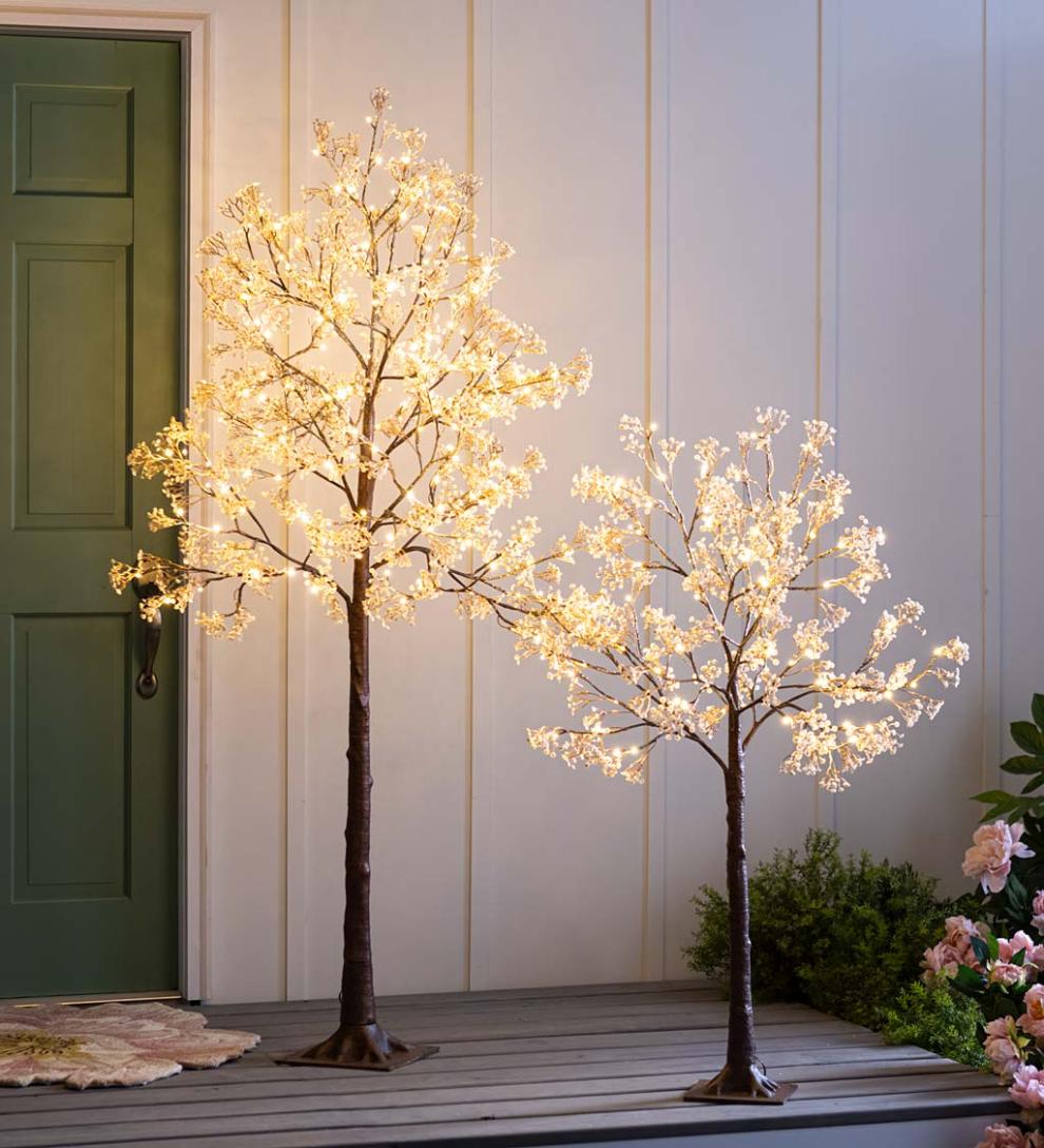 Plow & Hearth Home Accents Indoor Living Indoor/Outdoor Electric Lighted Baby'S Breath Trees