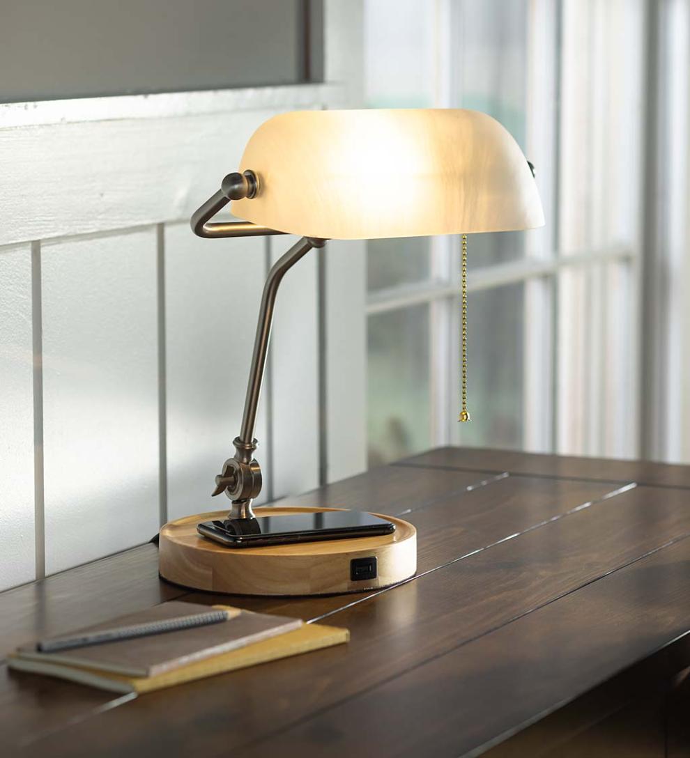 Plow & Hearth Home Accents Indoor Living Banker'S Desk Lamp With Wireless Charging Station