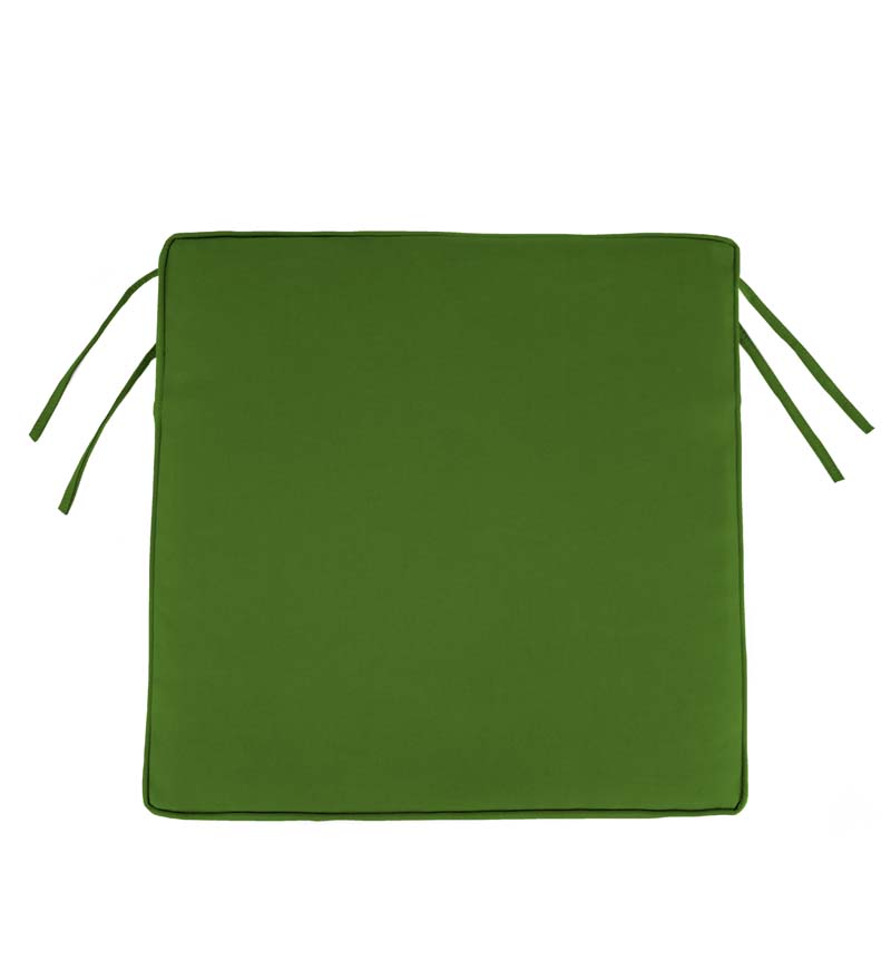 Plow & Hearth Outdoor Furniture Cushions Outdoor Living Deluxe Sunbrella Square Cushion With Ties 19" X 18" X 3" - Bandana