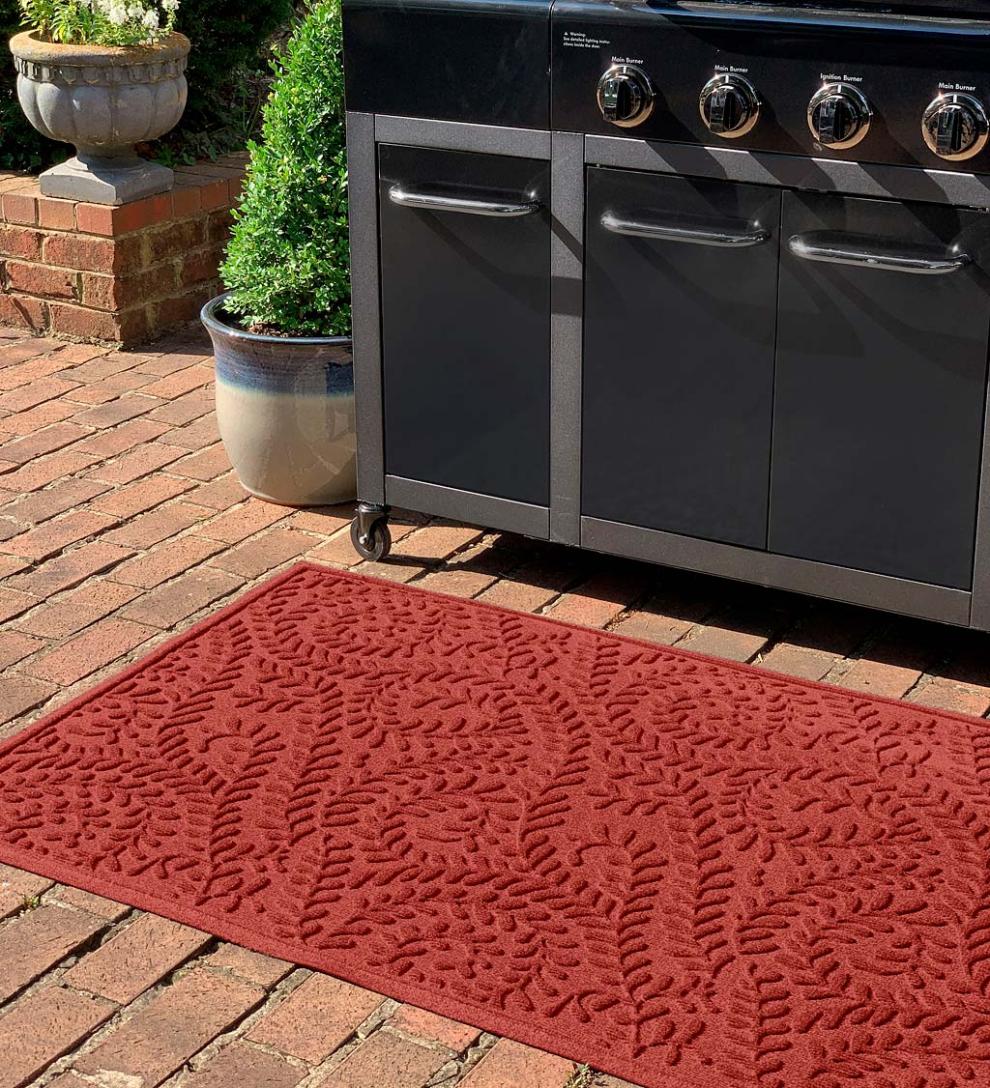 Plow & Hearth Synthetic Rugs Indoor Living Waterhog Boxwood Grill Mat, 3' X 5' - Bordeaux