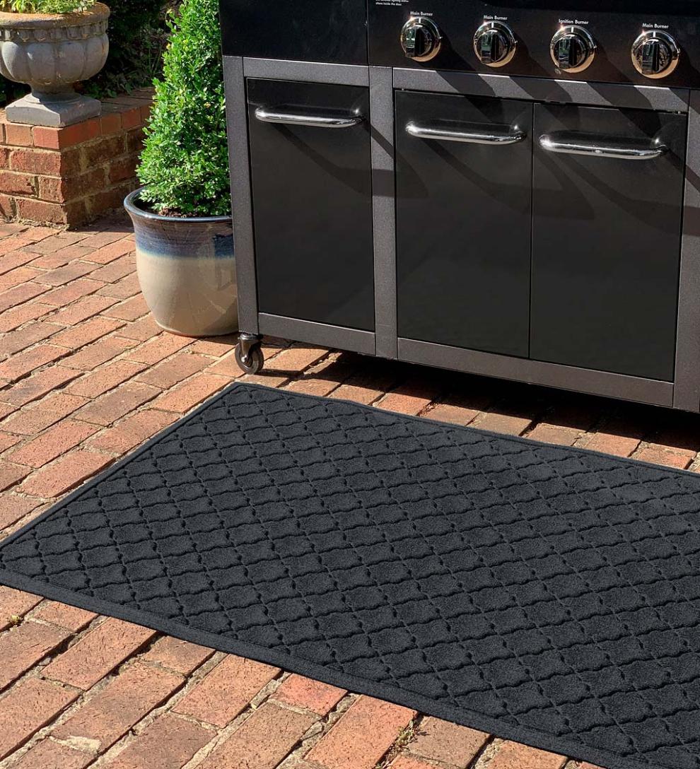 Plow & Hearth Synthetic Rugs Indoor Living Waterhog Cordova Grill Mat, 3' X 5' - Bordeaux