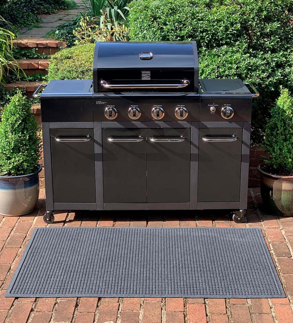 Plow & Hearth Synthetic Rugs Indoor Living Waterhog Square Pattern Grill Mat, 3' X 5' - Bordeaux