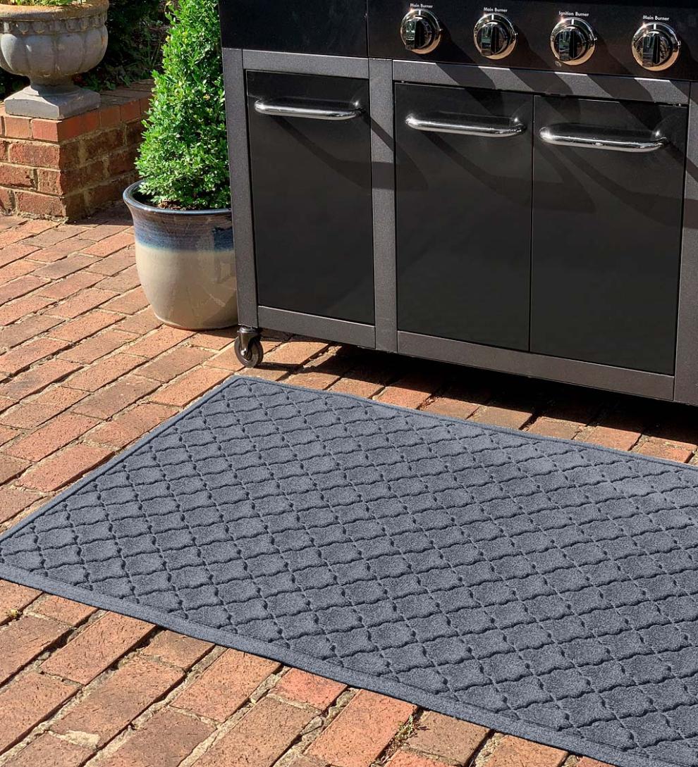 Plow & Hearth Synthetic Rugs Indoor Living Waterhog Cordova Grill Mat, 3' X 5' - Bordeaux