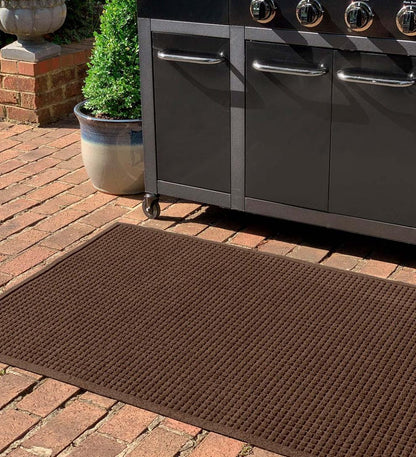 Plow & Hearth Synthetic Rugs Indoor Living Waterhog Square Pattern Grill Mat, 3' X 5' - Bordeaux