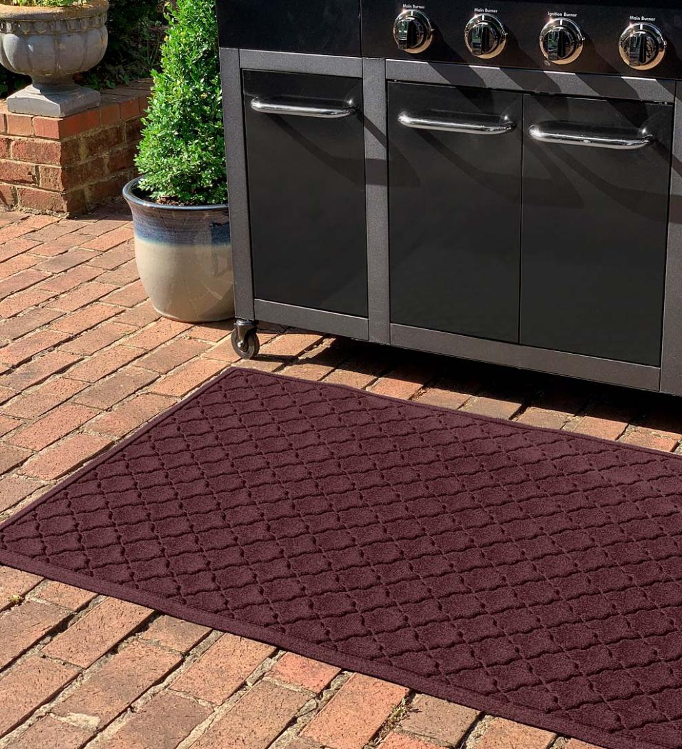 Plow & Hearth Synthetic Rugs Indoor Living Waterhog Cordova Grill Mat, 3' X 5' - Bordeaux