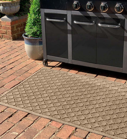 Plow & Hearth Synthetic Rugs Indoor Living Waterhog Cordova Grill Mat, 3' X 5' - Bordeaux